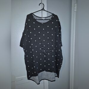 LuLaRoe Black Top with White Polka Dots (Irma) Size XL